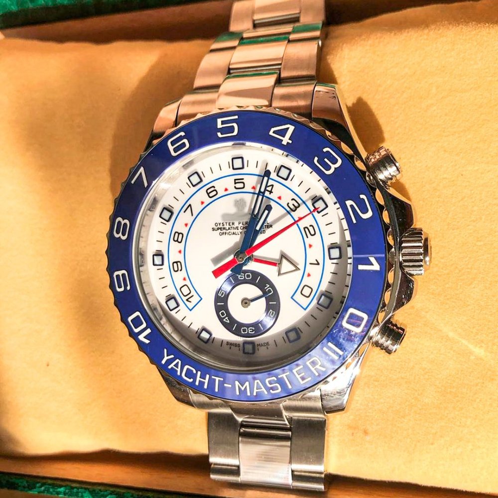 Watch - Picture 1 of 2